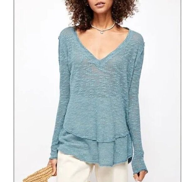 We The Free People Women Mint Ocean Air Hacci Top Long Sleeves Raw Edge Sz Small - Picture 1 of 8